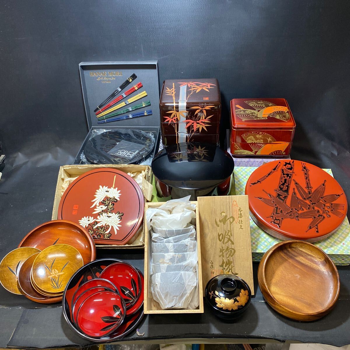 漆器お重箱 日本伝統工芸品 未使用品 Yahoo!オークション -「お重箱」(工芸品) の落札相場・落札価格