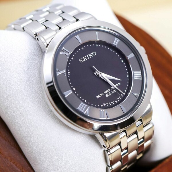 稼働 SEIKO Dolce 腕時計 電波ソーラー ラウンド 3B21 1621