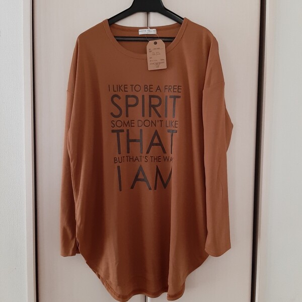 新品【Lサイズ】KEITH VALLER レディース 長袖Tシャツ トップス チュニック ビッグTシャツ ゆったり大きめ 3468 茶系 ロングTシャツロゴ