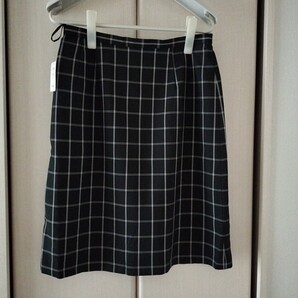 新品タグ付き【Lサイズ】W73 撥水 防汚 タイトスカート 黒 チェック ひざ丈 オフィス 事務服 制服 会社 レディース ミセス 送料無料
