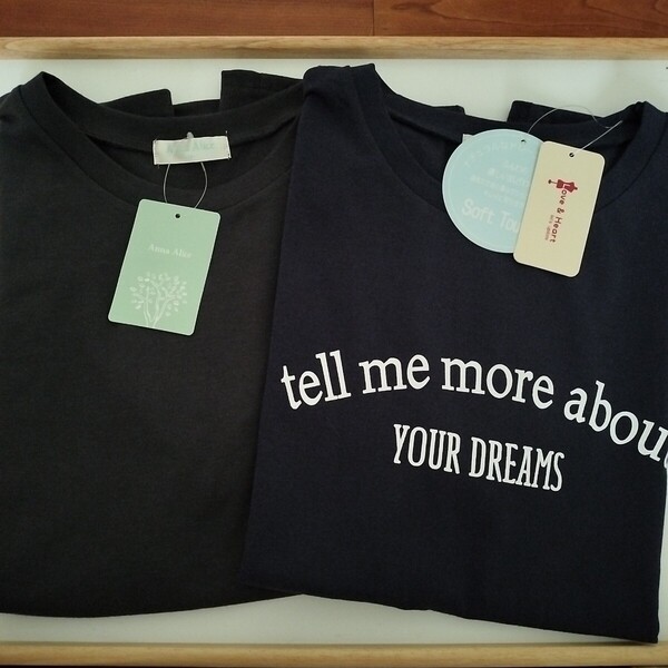 2枚セット【Mサイズ】新品タグ付き Love&Heart Anna Alice 半袖Tシャツ ルームウェア レディース トップス ミセス ロゴ 黒&ネイビー