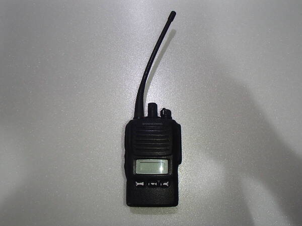 STANDARD アナログ業務用 簡易無線機 VX-581UCAT