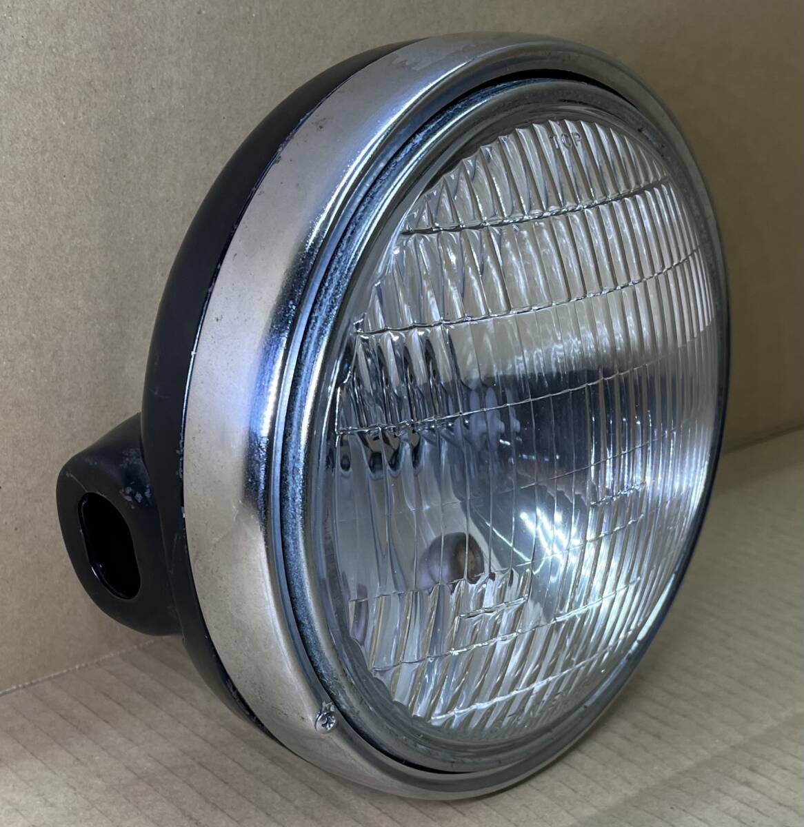 新品 当時物 Z1 Z2 純正 ヘッドライト23007-054 箱付き 2025年最新】Yahoo!オークション -z1 z2 純正 当時物(ヘッド