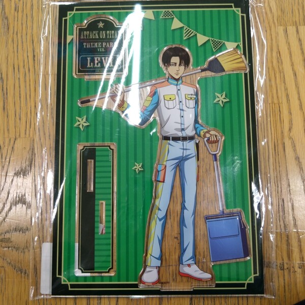 新品未使用品☆進撃の巨人MEGAアクリルスタンド リヴァイ