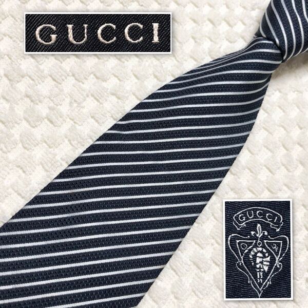 ■美品■GUCCI グッチ ネクタイ レジメンタルストライプ シルク100% イタリア製 ブラック×シルバー ビジネス