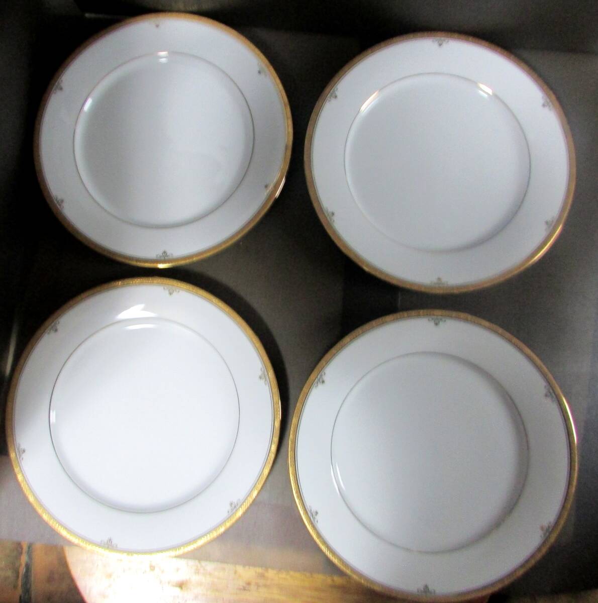 バッキンガム宮殿　食器 バッキンガム宮殿 | ペット用食器 - アリスロンドン 英国雑貨の