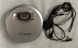ジャンク❗訳あり‼️SONY CDウォークマン D-E660 激レア Yahoo!オークション -「sony d-e660」の落札相場・落札価格