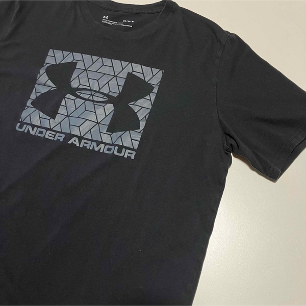 アンダーアーマー Mサイズ プリントTシャツ メンズ レディース
