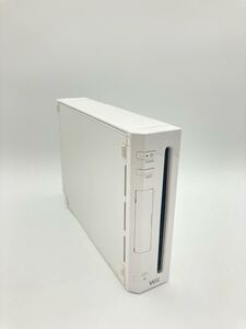 ニンテンドー Wii 本体 内蔵ソフト 5本 カスタムロボV2 ぷよぷよ通 ボンバーマン`94 0630-412