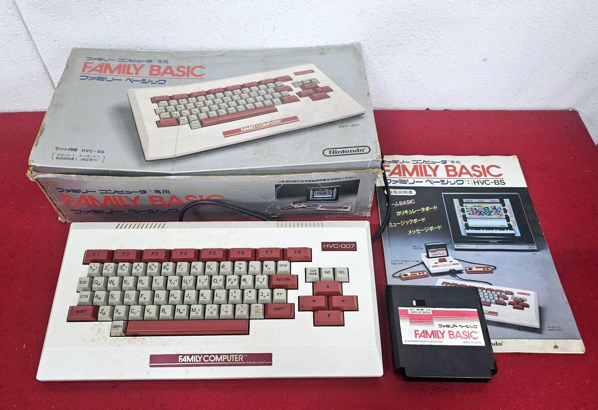 ファミリーベーシック／V3カセット＜元箱 取説付き＞キーボード