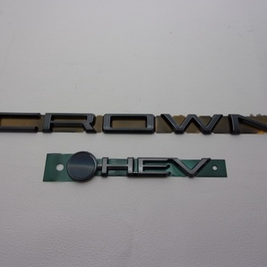 7トレジャー 【 AZSH36W型・AZSH37W型 】 トヨタ 30系 クラウン スポーツ(CROWN SPORT)プラチナ ブラック エンブレム 文字 2点セット