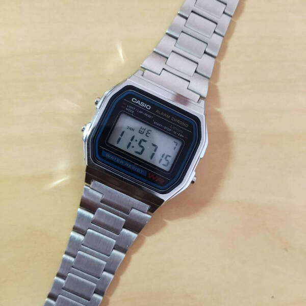 ☆ CASIO/カシオコレクション A158WA-1WYS /チープカシオ A158WA-1JH (新品未使用)