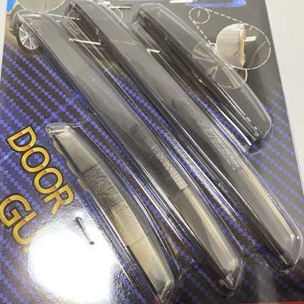 ドアプロテクター 大小4個入り ドアガード ドアエッジプロテクター 傷防止 モール クリアブラック 保護 アクセント ワンポイント カー用品