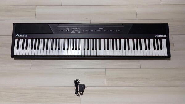 送料込み Alesis RECITAL 88鍵盤 電子ピアノ 電子キーボード