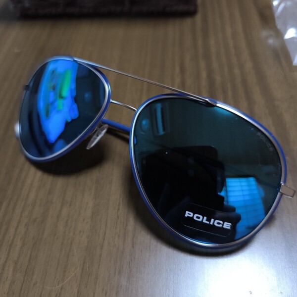 管理番号25310ポリスPOLICE未使用サングラス男女兼用送料無料訳あり