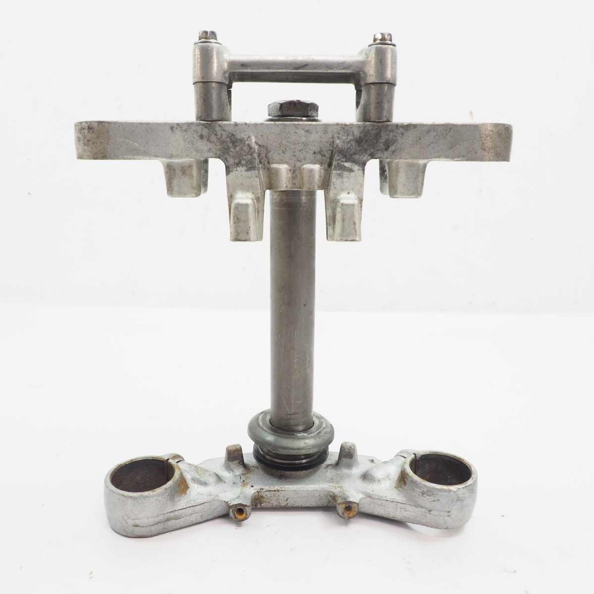 バリオス2　フロントフォーク 三叉 トップブリッジ 2025年最新】Yahoo!オークション -バリオス 三又の中古品・新品