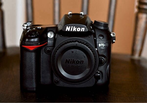 デジタル一眼レフ Nikon D7000 おまけ多数