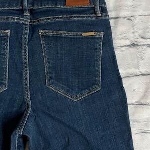 レディースTOMMY HILFIGERタイトストレートジーンズ 約Sサイズ中古(管NO1193)