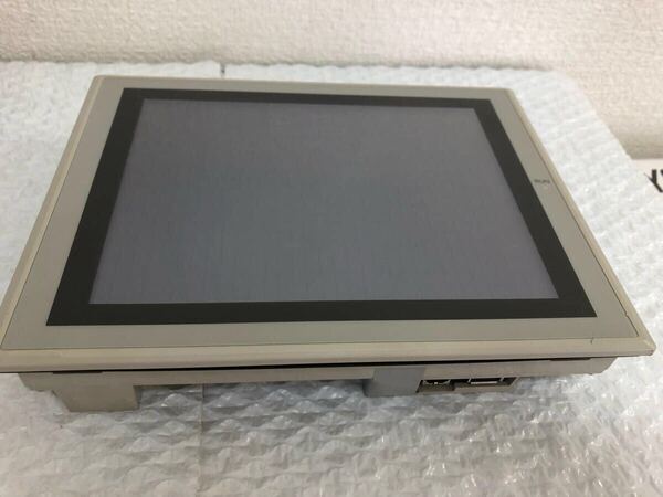 中古美品オムロン NS8-TV00-V2 正規品動作保証 国内から即日発送 B-1