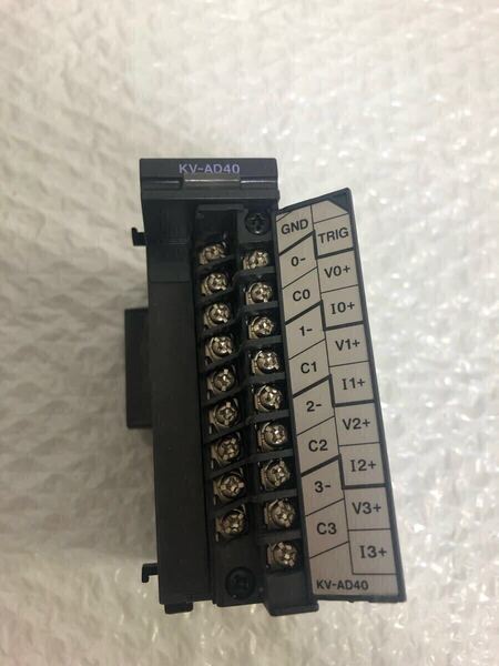 中古美品KEYENCE キーエンス KV-AD40 正規品動作保証 国内から即日発送7/8 A-1