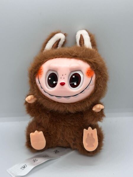 LABUBU1 ラブぷブ ぬいぐるみ 18cm POP MART ラブブ