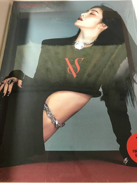 新品未開封 Red velvet アイリーン&スルギ TILT Photobook ver. (アイリーン)