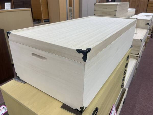 桐 衣裳箱 1段 KR-3 桐衣裳箱 桐タンス 着物 収納 箪笥 タンス 和風 桐たんす 収納箱 衣装箱 衣装ケース キリ 雛人形 木製