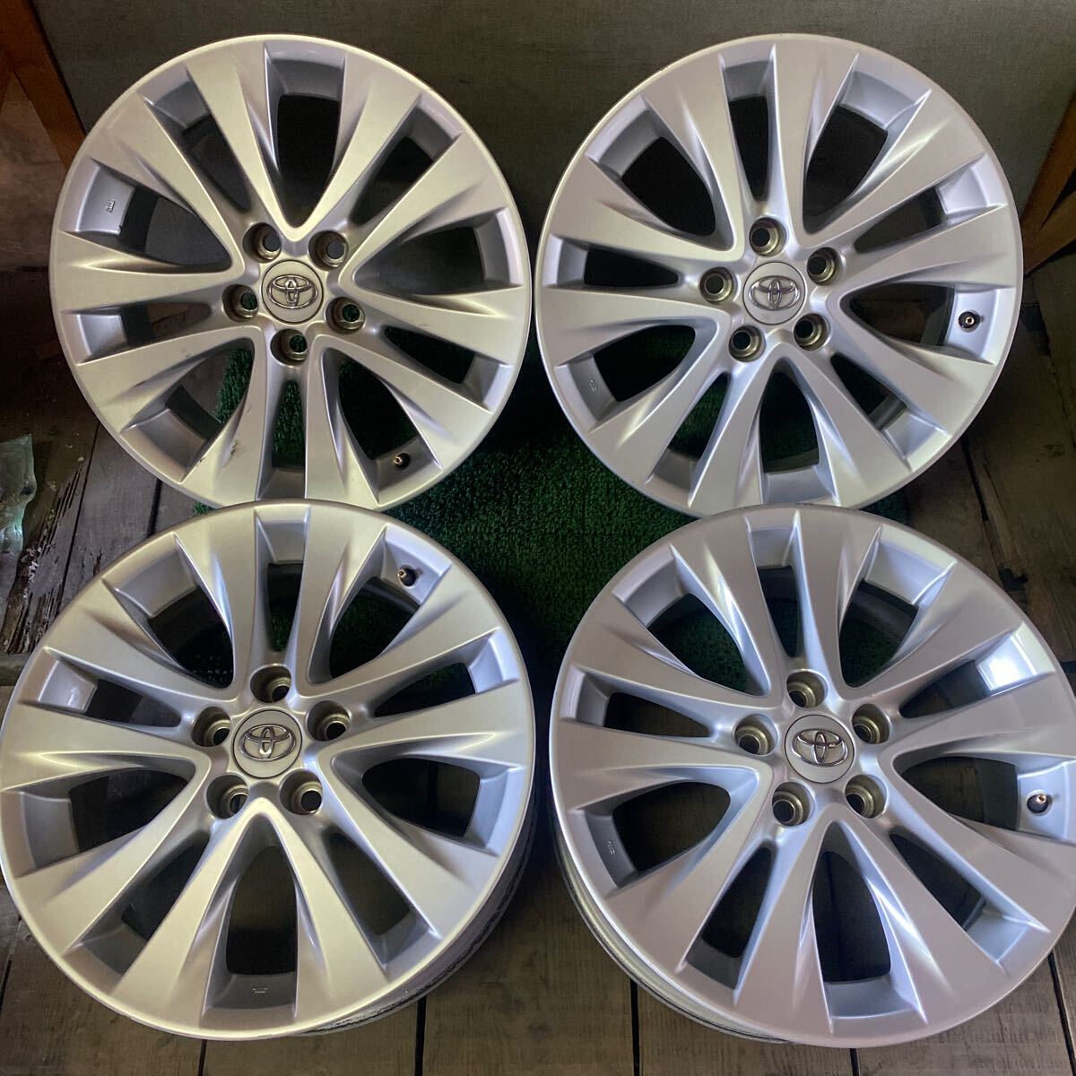ヴェルファイア 20系 純正アルミ&タイヤ 2025年最新】Yahoo!オークション -ヴェルファイア 純正ホイール 20系の