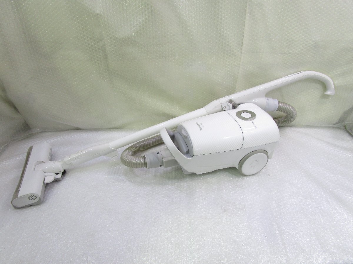 【軽量】Panasonic MC-JP840K 2022年製【掃除機】 Amazon | パナソニック 掃除機 紙パック式 軽量 からまない