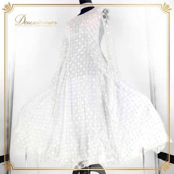 『送料無料』【美品 社交ダンス衣装】ワンピース ドレス leirena レイリーナ ステージ パーティー 白 ホワイト レース チョーカー フロート