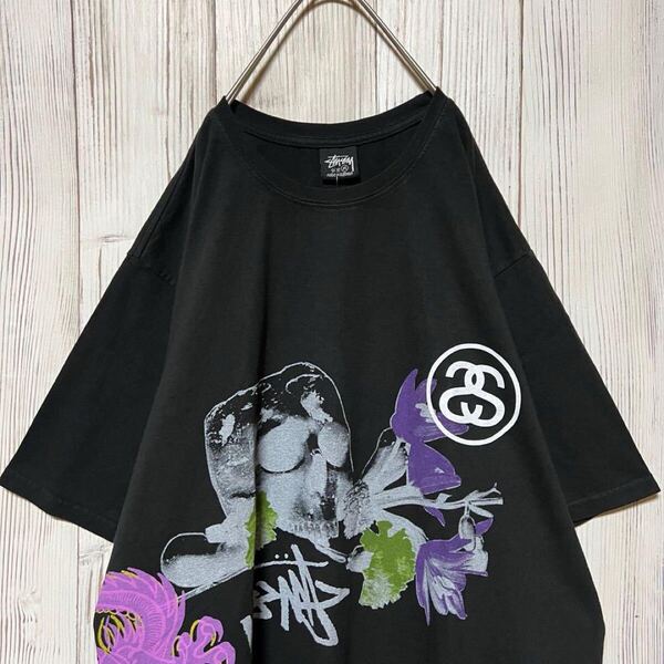 【新品・タグ付】stussy ステューシー ホノルル限定デザイン ビッグロゴプリントTシャツ M〜L ブラック 両面プリント デッドストック