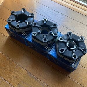 【新品】アルファロメオ75/アルフェッタ/ジュリエッタ(4シリンダーモデル)用プロペラシャフトカップリングセット(フロント/センター/リア)