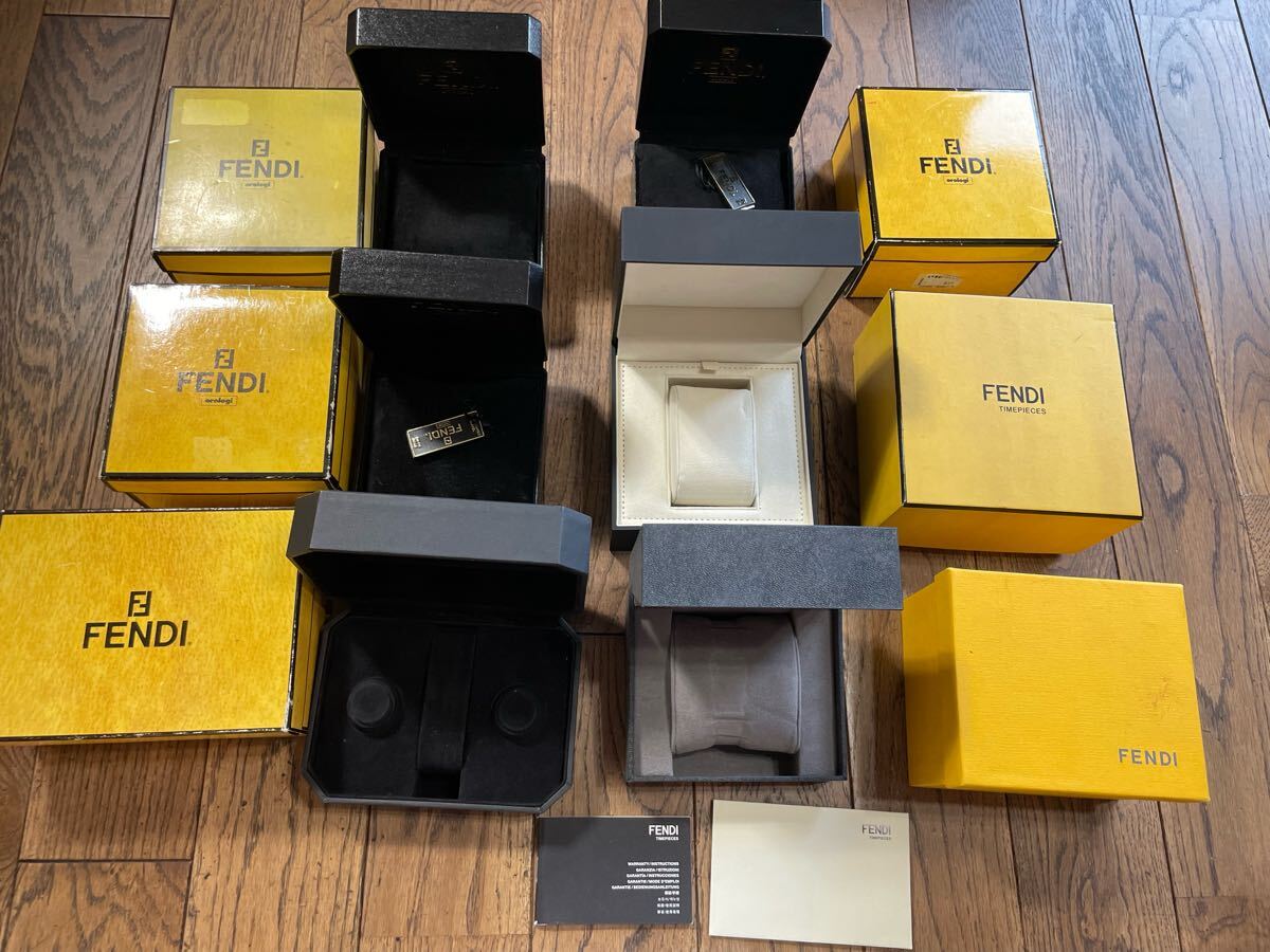 FENDI 腕時計 空箱 2点セット Yahoo!オークション -「空箱」(フェンディ) (は行)の落札相場