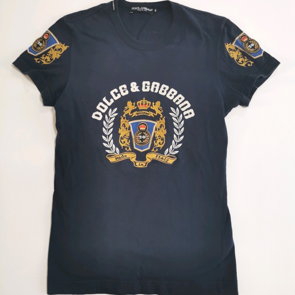 【希少】ドルチェアンドガッバーナ☆リンガーTシャツ クラウン 王冠 マルチカラー Yahoo!オークション -「王冠tシャツ」(半袖Tシャツ) (トップス