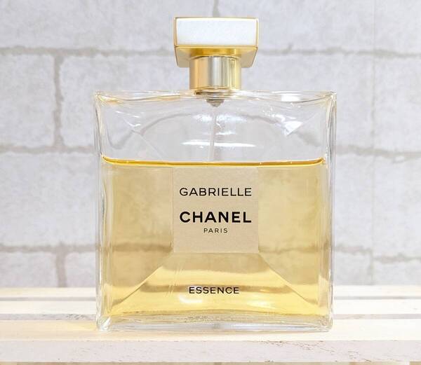 国内正規取扱品 100ml シャネル ガブリエル エッセンス オードパルファム