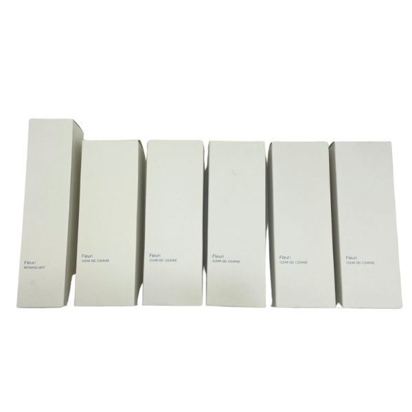 【即決】 未使用 フルリ FLEURI リファイニングミスト 化粧水 150ml 1点 クリアゲルクレンズ クレンジング 150ml 5点 コスメ 化粧品 まとめ