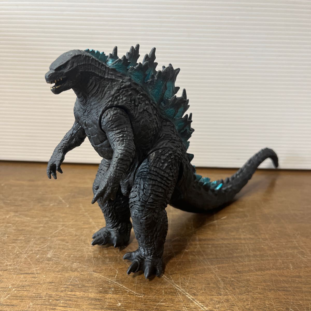 ゴジラ フィギュア3体セット新品未使用品 初代ゴジラ/平成ゴジラ