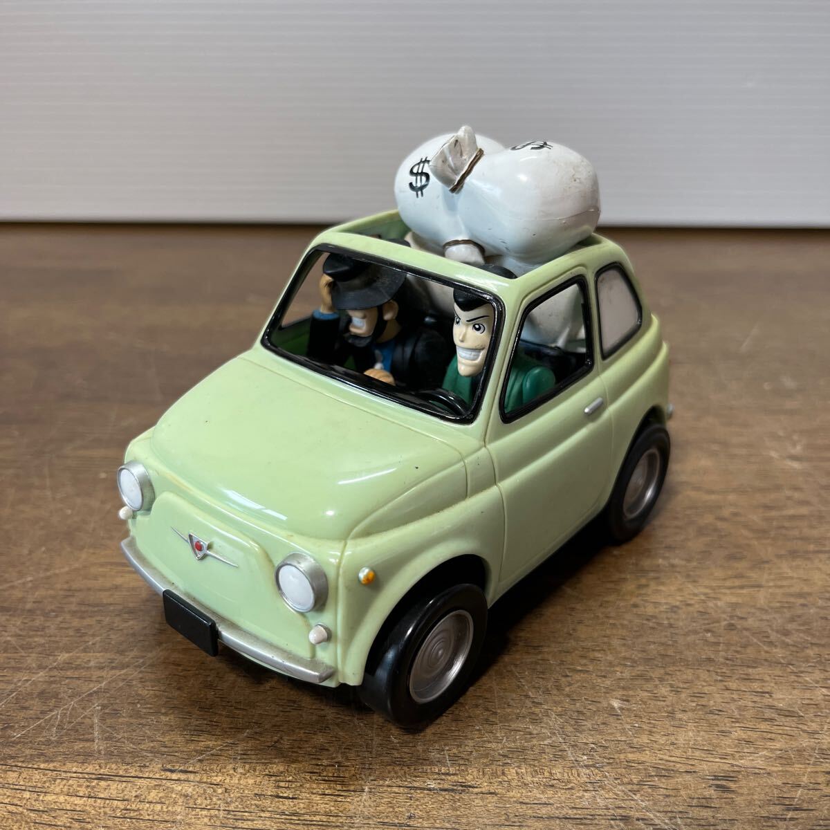 ルパン三世 貯金箱 ミニカー チョロQ Yahoo!オークション -「貯金箱」(ルパン三世) (ルパン三世)の
