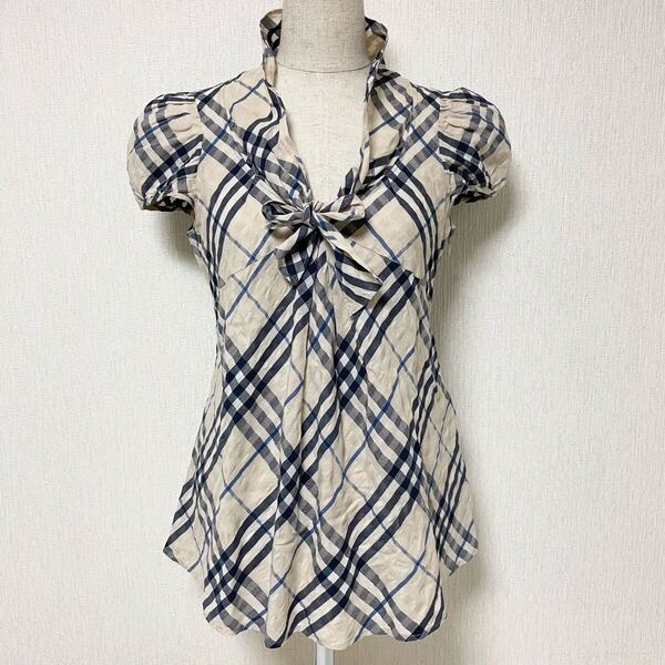 即決☆BURBERRY バーバリー ブルーレーベル シルク混 ラメ ノバチェック パフスリーブ リボン ブラウス カットソー トップス 38 M ベージュ