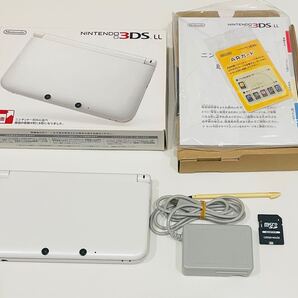 ニンテンドー3DSLL ホワイト 本体動作品 送料無料 付属品付き 任天堂 Nintendo