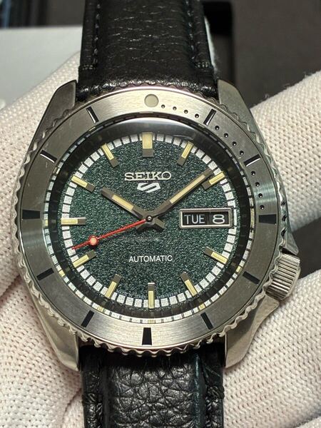 希少 SEIKO セイコー 5スポーツ 55周年記念 仮面ライダーコラボレーション限定モデル◎