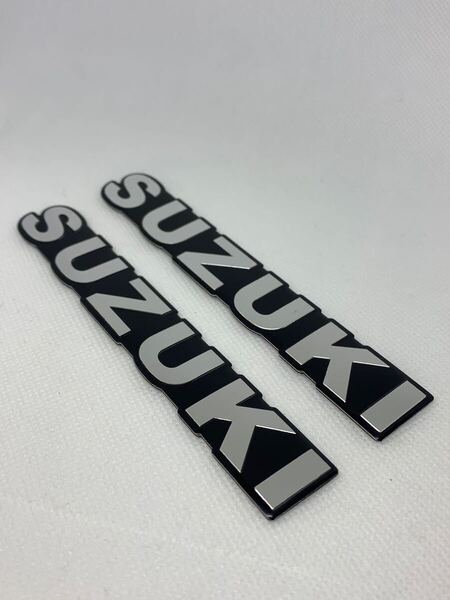 訳ありアウトレット SUZUKI 3Dアルミエンブレム 二枚セット バイク 車 GS 旧車 外装 スズキSUZUKI