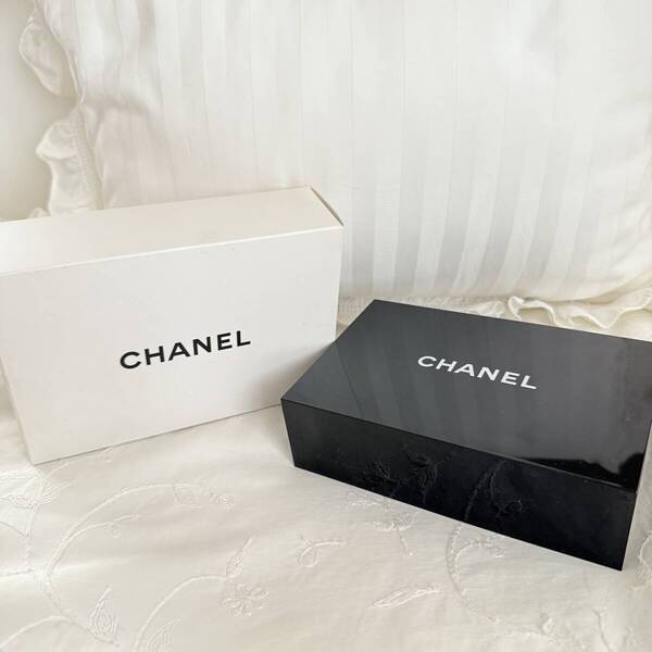 ★ CHANEL シャネル ジュエリーボックス ジュエリーケース アクセサリーケース 小物入れ ミラー ロゴ ブラック 未使用 非売品 ノベルティ