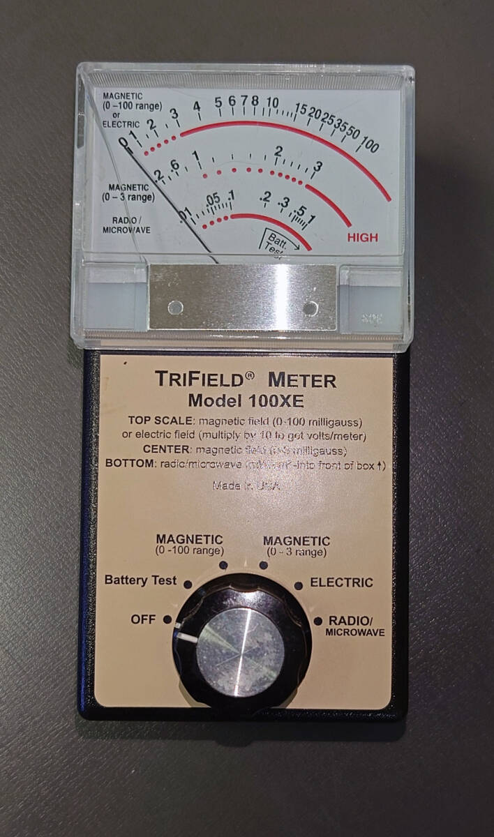 TRIFIELD METER 100XE 電磁波測定器 Amazon | 電磁波測定器 トリフィールドメーター 【国内正規品