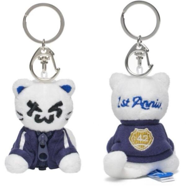 【新品未使用】TWS キーリング キャット ネコ cat トゥオス ぬいぐるみ マスコット キーホルダー 推し活