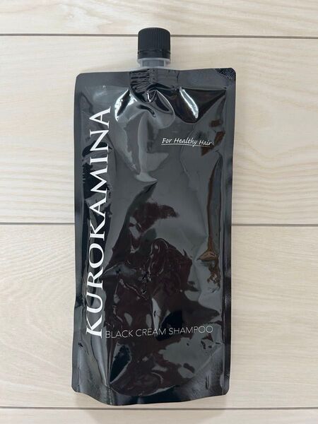 【美品】KUROKAMINA クリーム洗髪料