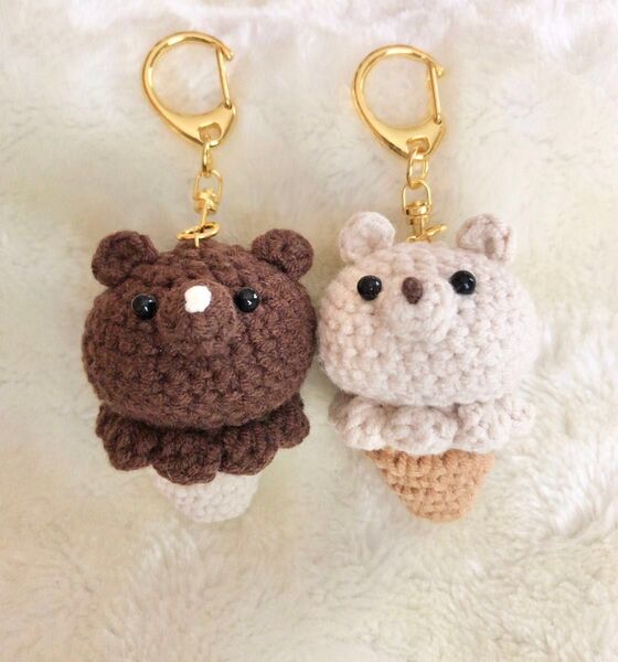 どうぶつアイス くま 2個 あみぐるみ ハンドメイド キーホルダー ストラップ