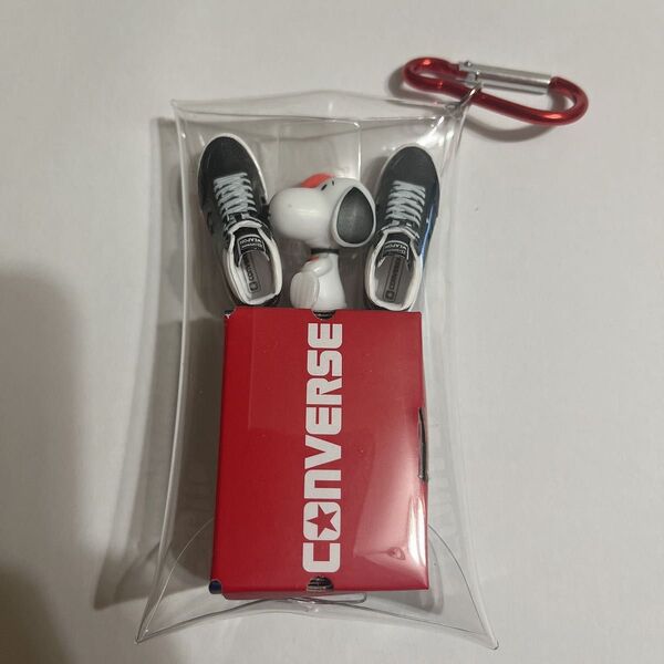 CONVERSE スニーカー ポーチ詰め
