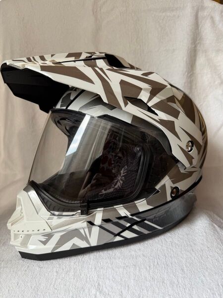 FLY TREKKER ヘルメット オフロード Mサイズ
