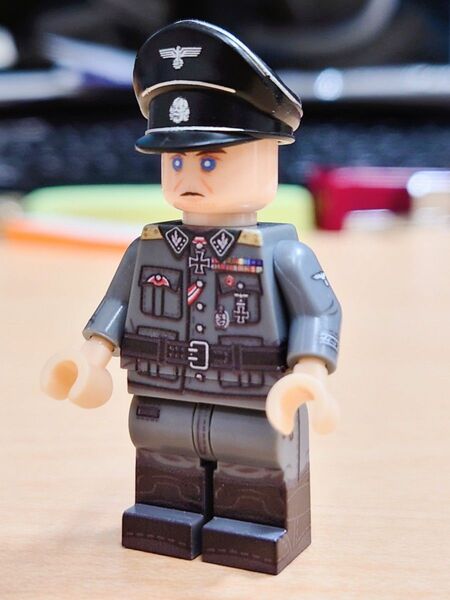 レア SS上級大将 クルト・ダリューゲ ドイツ LEGO レゴ互換 ww2 ミリタリー ミニフィグ